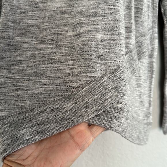 Athleta Criss Cross Pullover Sweatshirt Top Light Gray Stretchy Modal 489051 - Picture 5 of 7